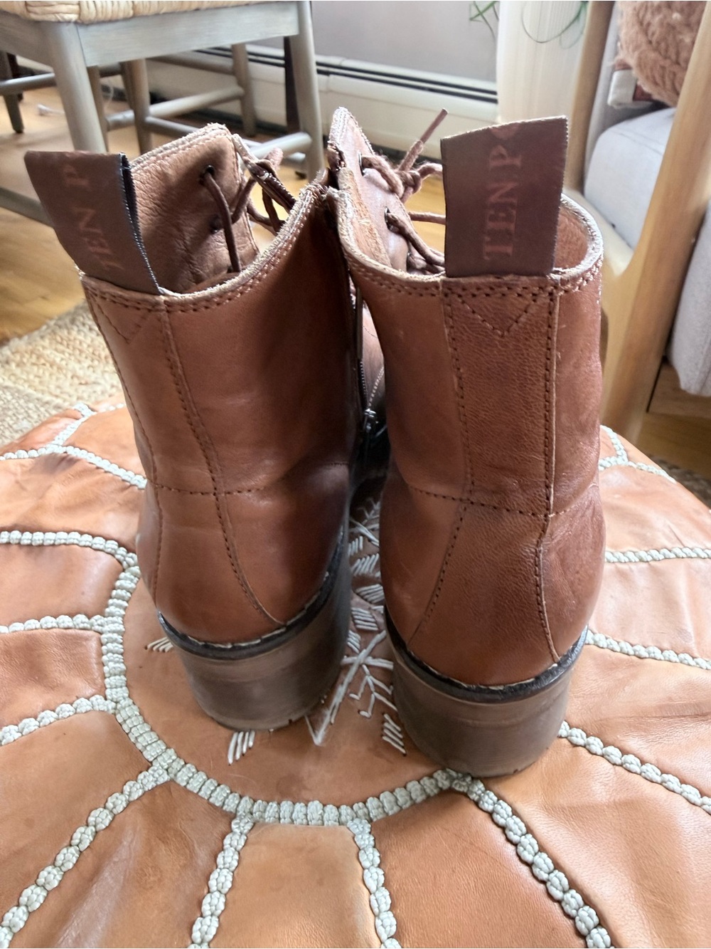 Ten Points Leather Zip Ankle Boot - Picture 4 of 5